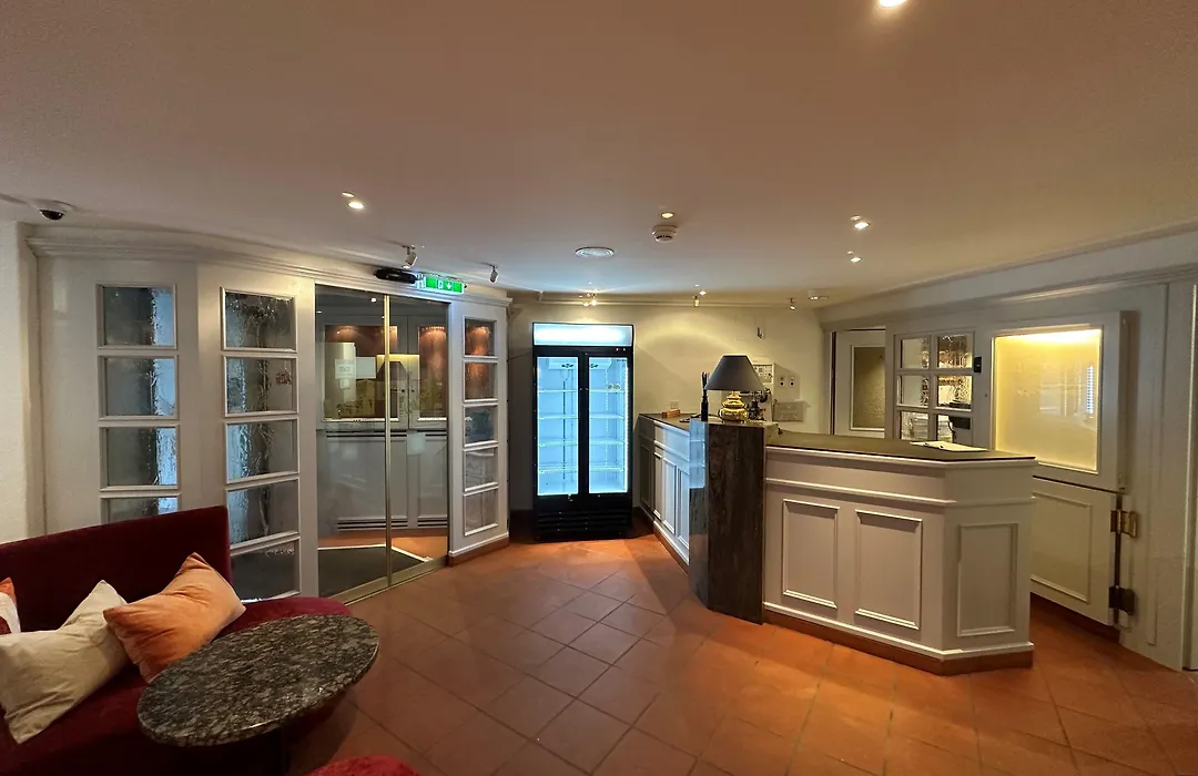 Hotel Baslertor-1