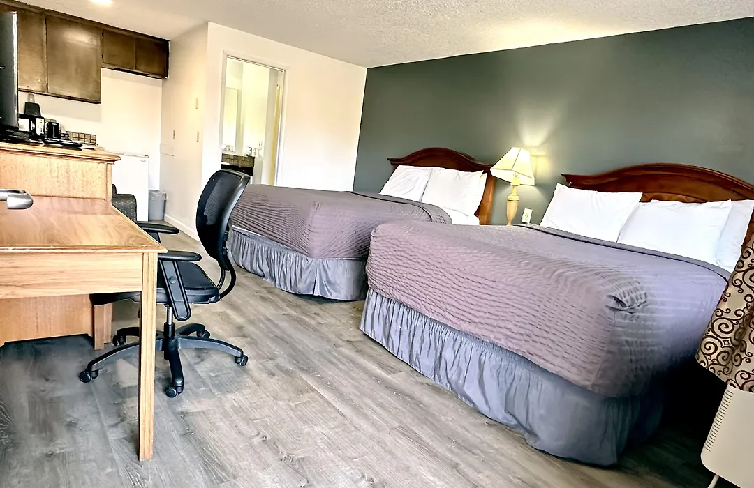 Economy Inn-1