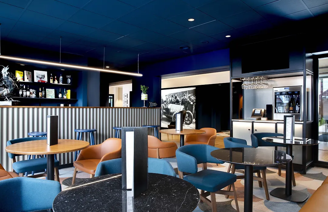 Hotel Le Bugatti-1