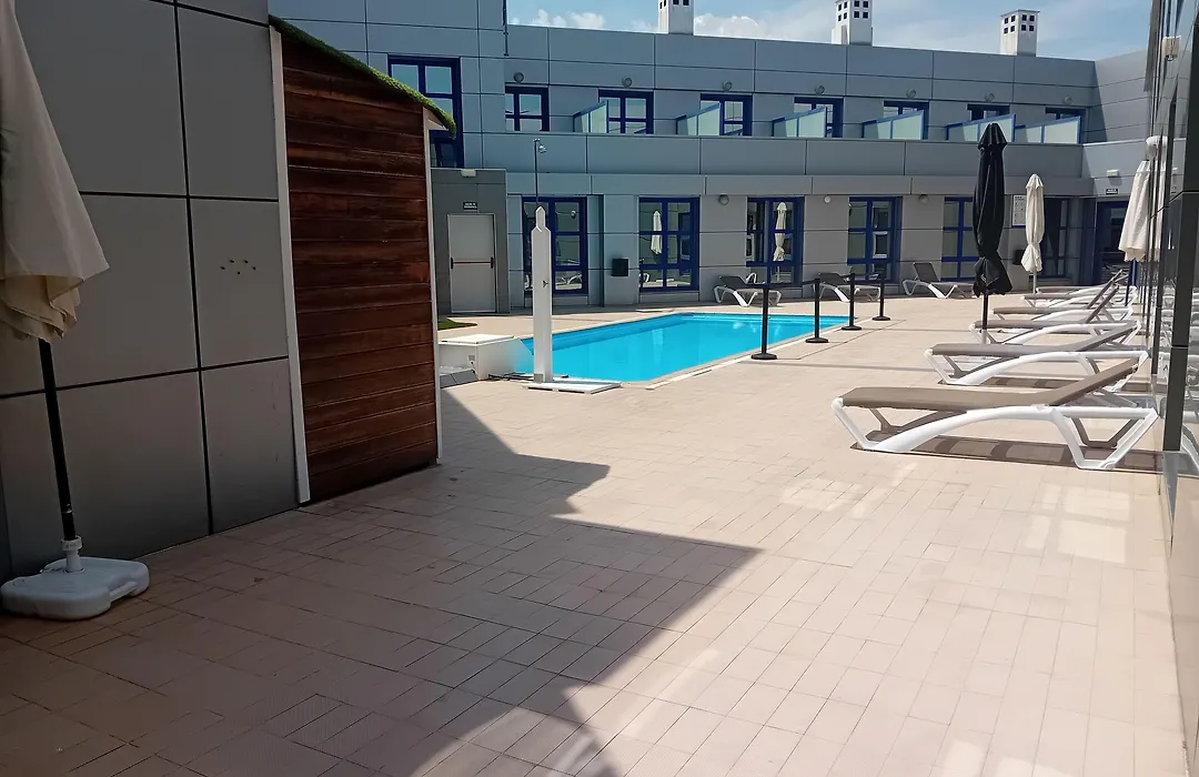 Hotel Logroño Avda de Madrid 25-1