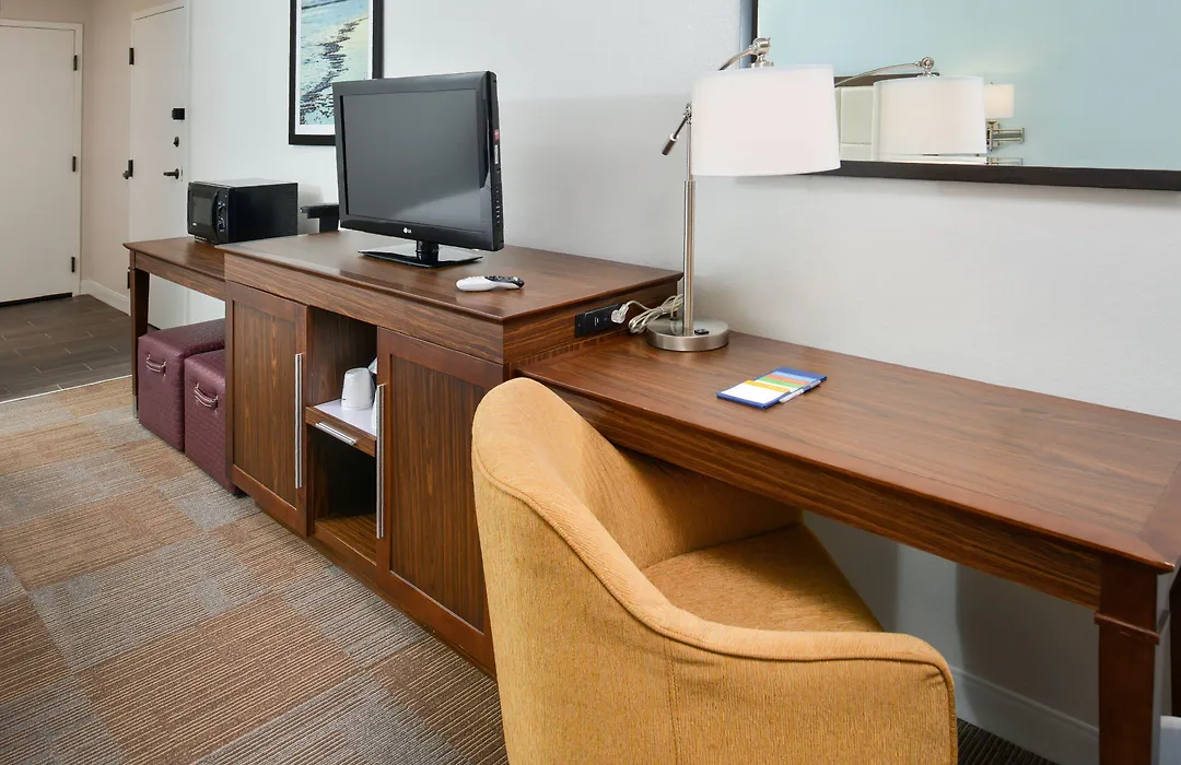 Hotel Flamingo Inn & Suites Vero Beach I-95-1