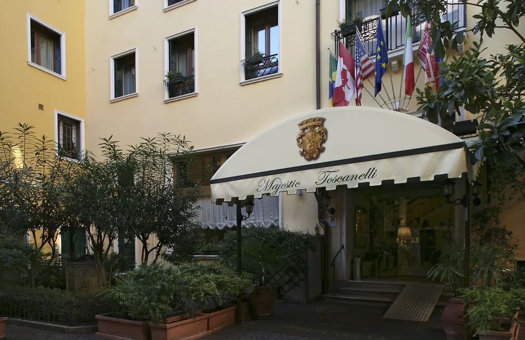 Majestic Toscanelli (centro storico)-1