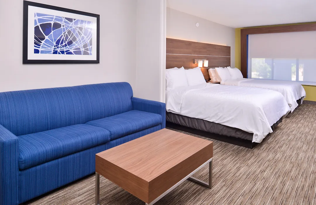 Holiday Inn Express & Suites Selma By Ihg-1