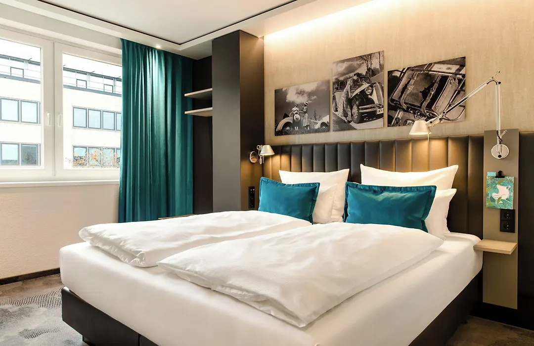 Motel One Frankfurt-East Side-1
