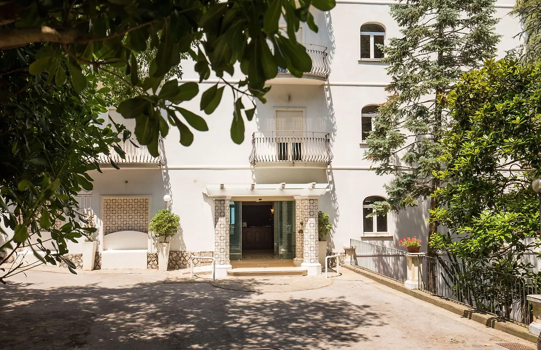 Grand Hotel Hermitage-1