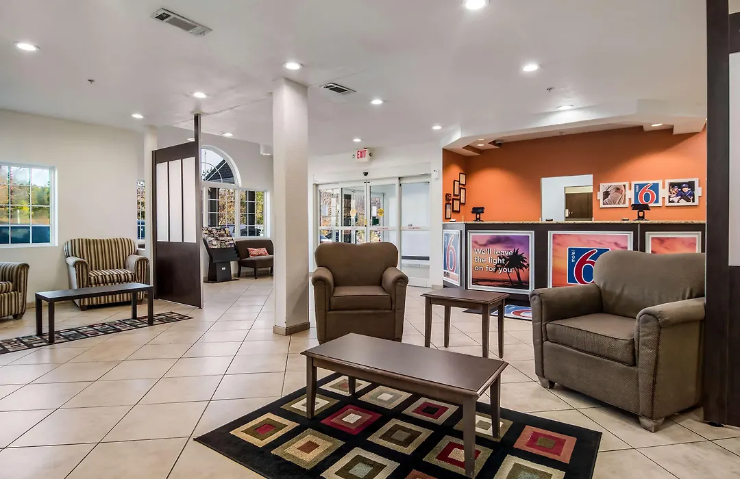 Motel 6-Canton, Ga-1