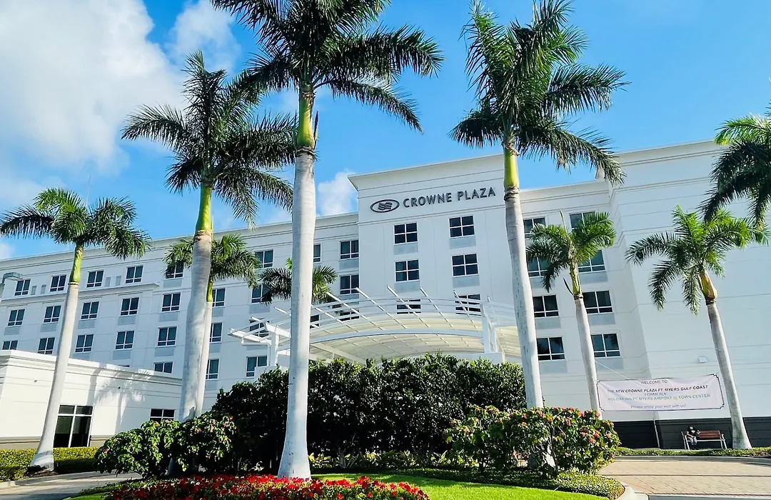 Crowne Plaza Ft Myers Gulf Coast By Ihg-1
