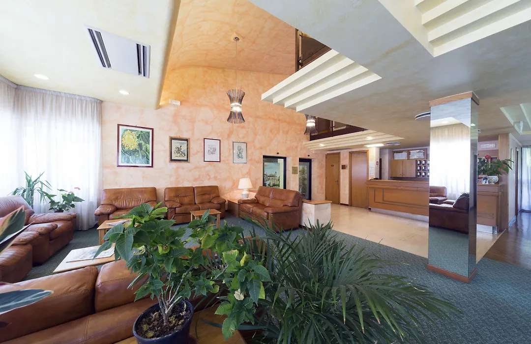 Hotel Pennile-1