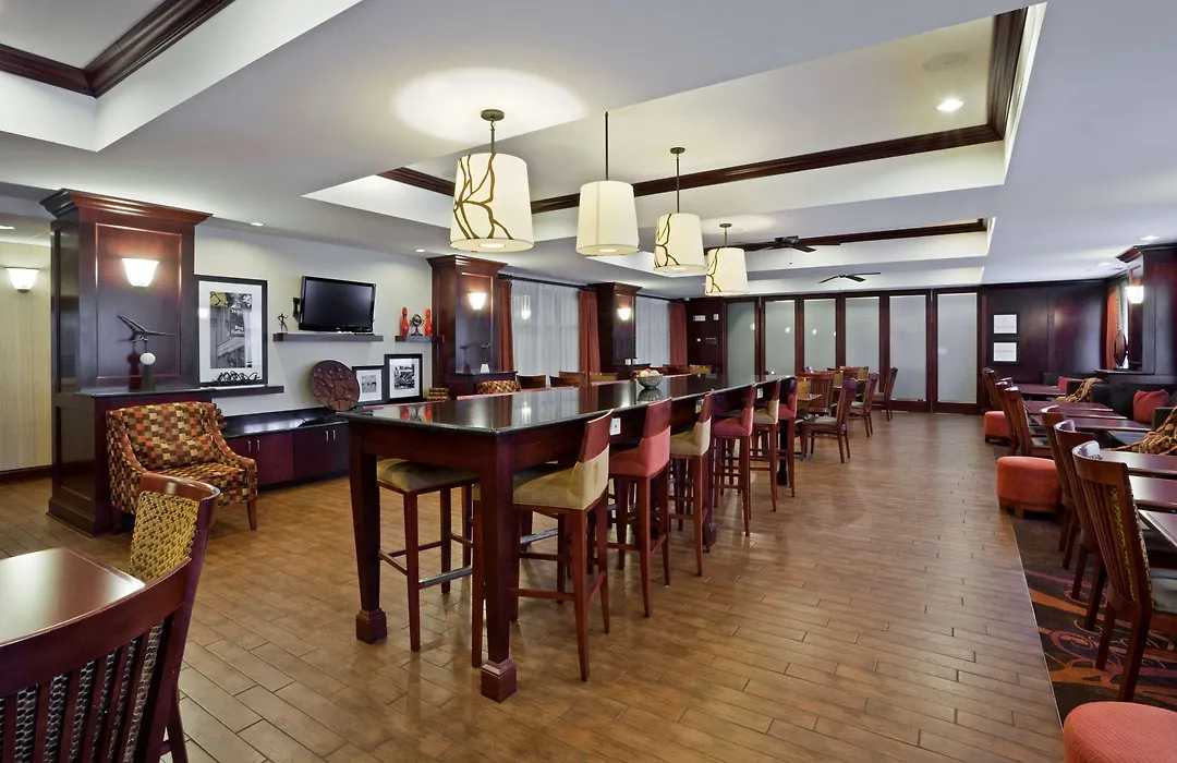 Hampton Inn Matamoras-1
