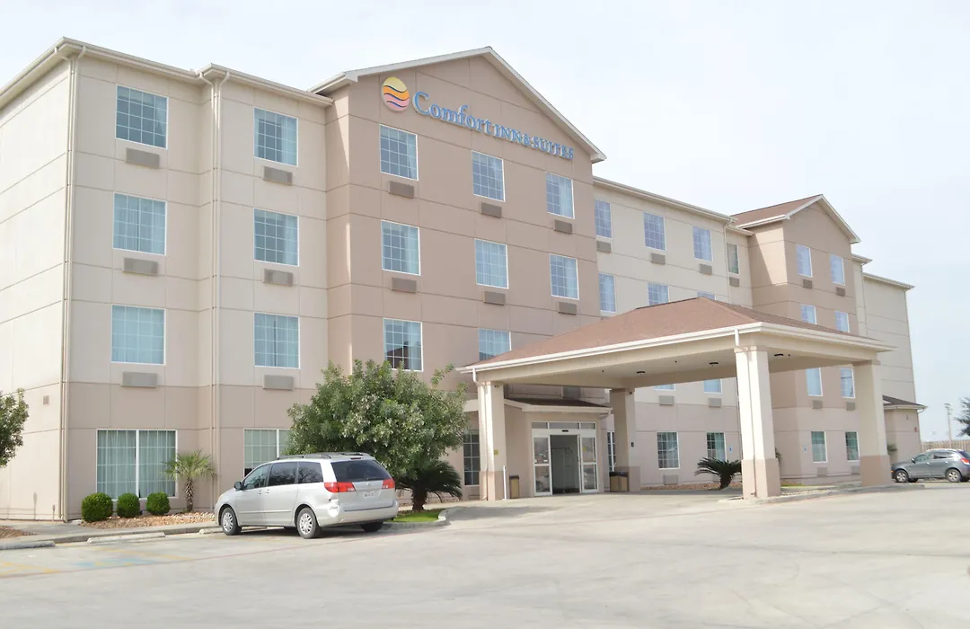 Spark By Hilton Selma-1