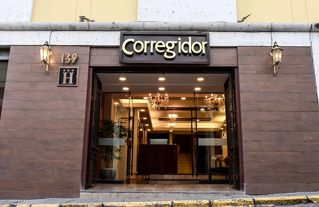 Hotel Corregidor by Cassana-1