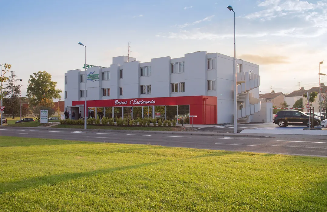 Brit Hotel Toulouse Colomiers – L’Esplanade-1