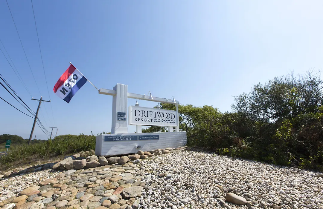 Driftwood Resort On The Ocean-1