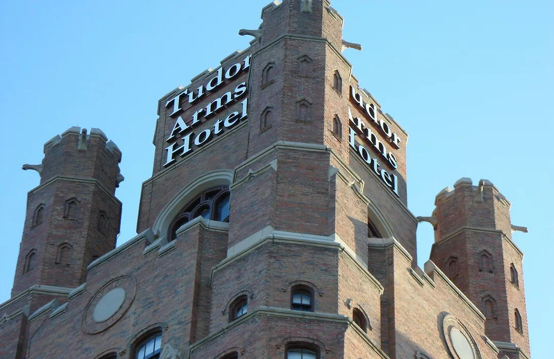 The Tudor Arms Hotel Cleveland - A Doubletree By Hilton-1