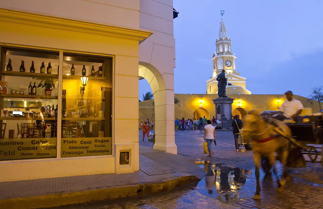 Nh Royal Urban Cartagena-1