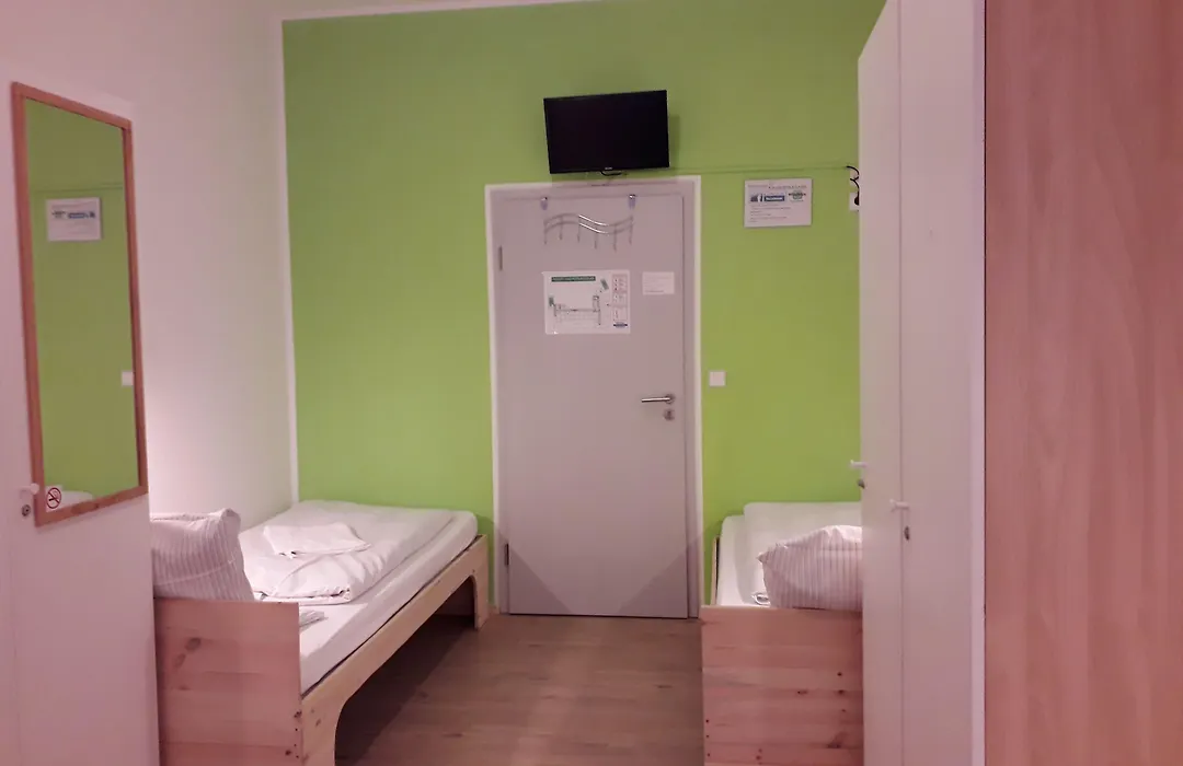 Gästehaus Kaiserpassage- Ihr Cityhostel-1
