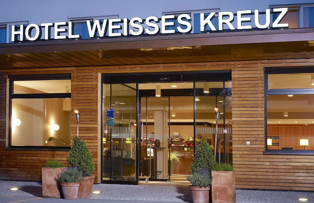 Hotel Weisses Kreuz-1