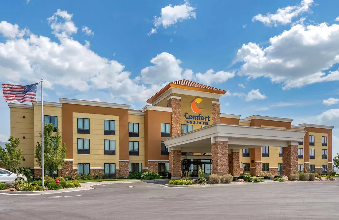 Comfort Inn & Suites Tooele-Salt Lake City-1