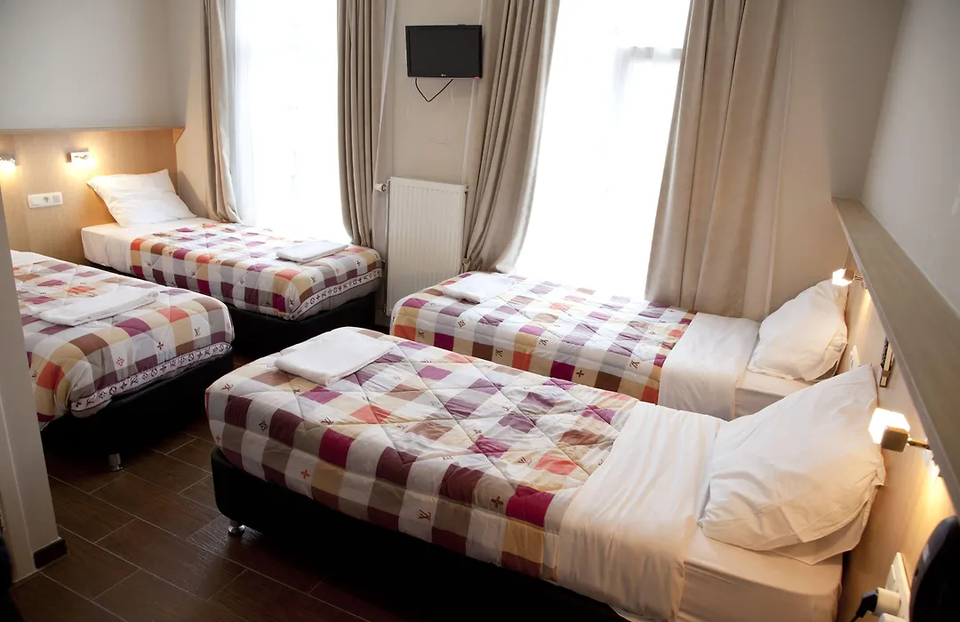 Hotel Barry-1
