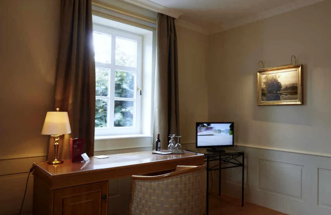 Hotel Snorrenburg GmbH-1