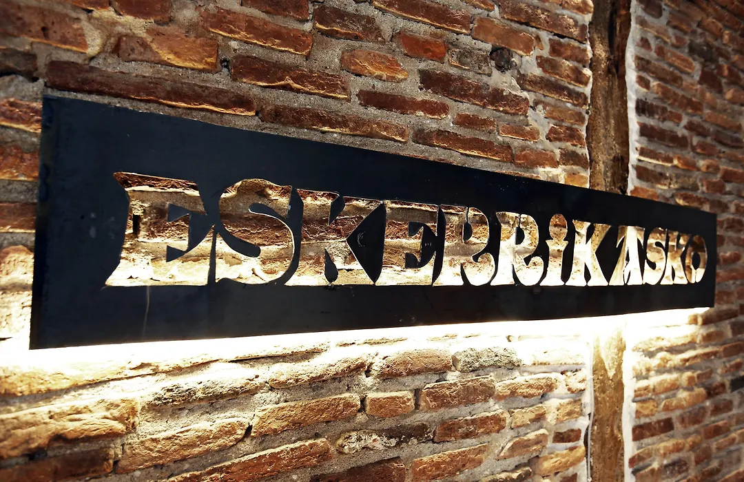 Basque Boutique By Gaiarooms-1