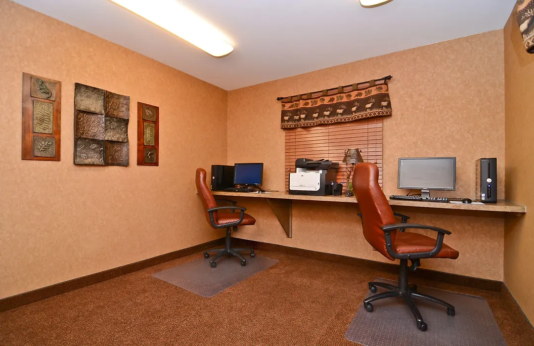 Best Western Plus Kelly Inn And Suites-1
