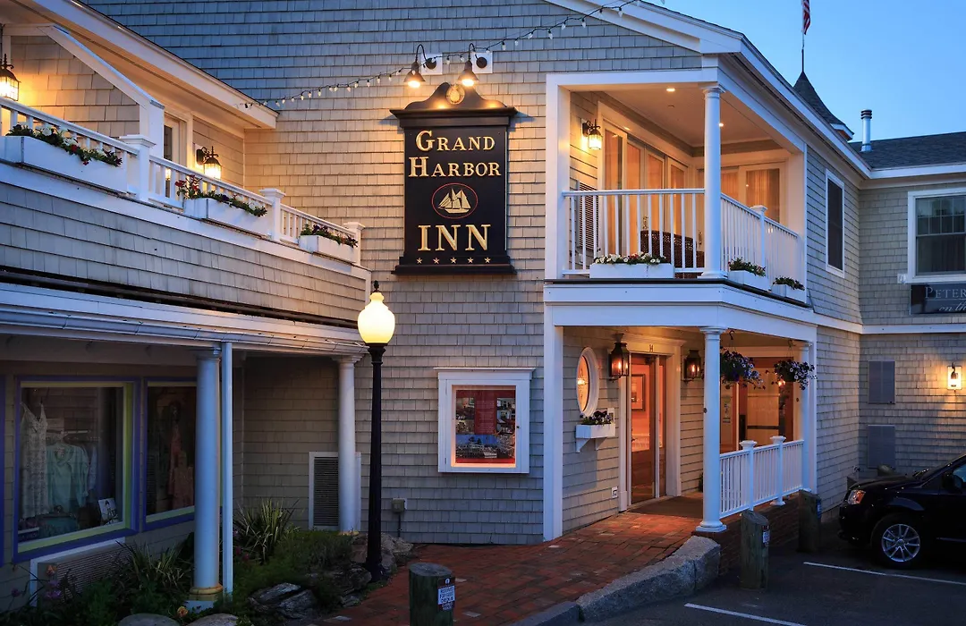 Grand Harbor Inn-1