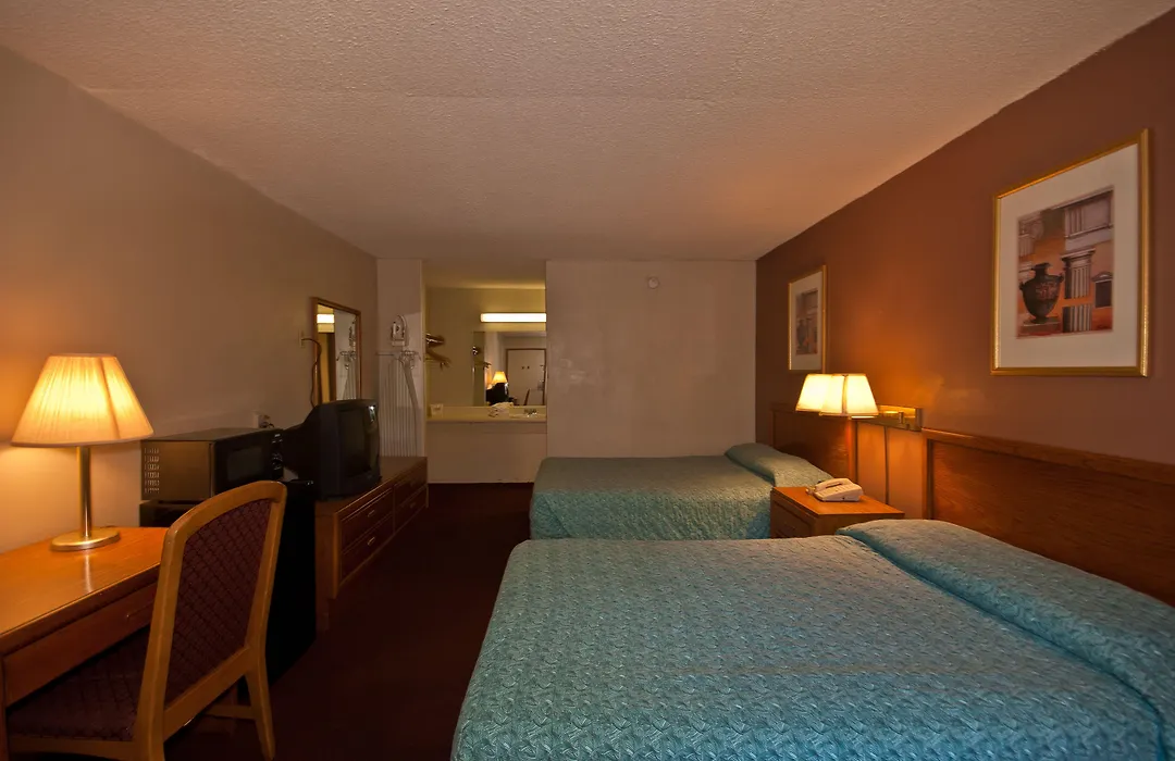 Country Hearth Inn & Suites Marietta-1