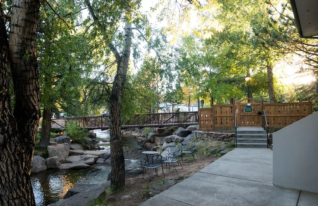 Silver Moon Inn-1