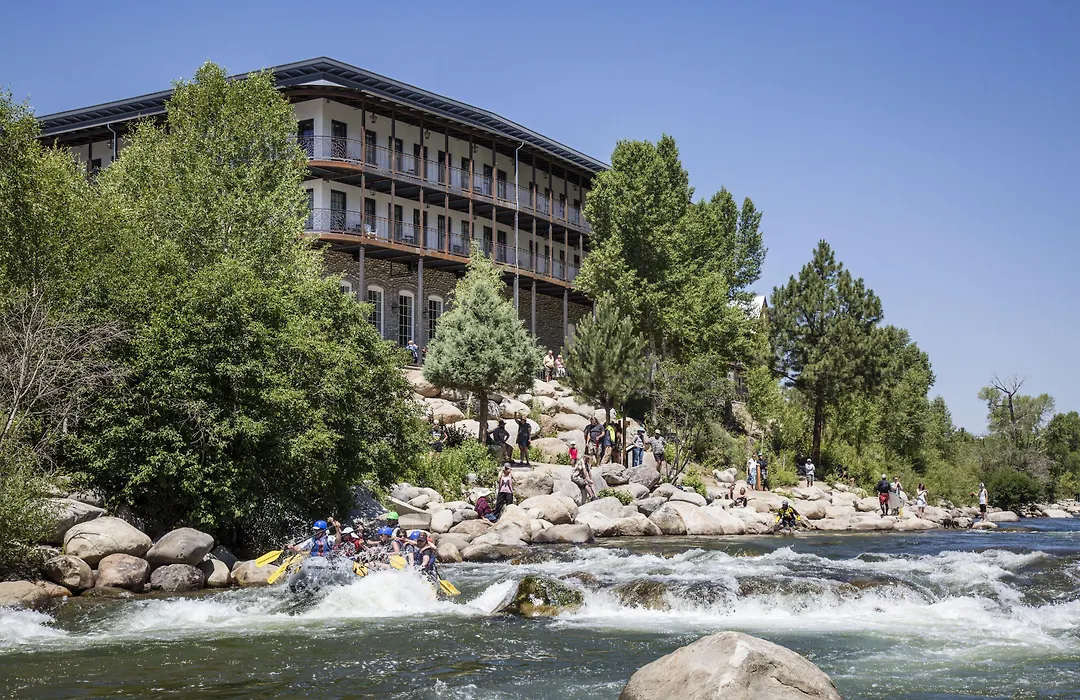 Surf Hotel & Chateau-1