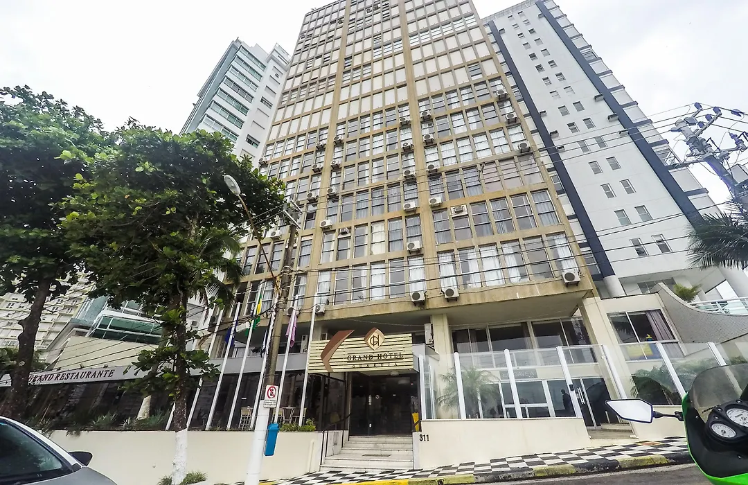 Grand Hotel Guarujá - A sua Melhor Experiência Beira Mar na Praia!-1
