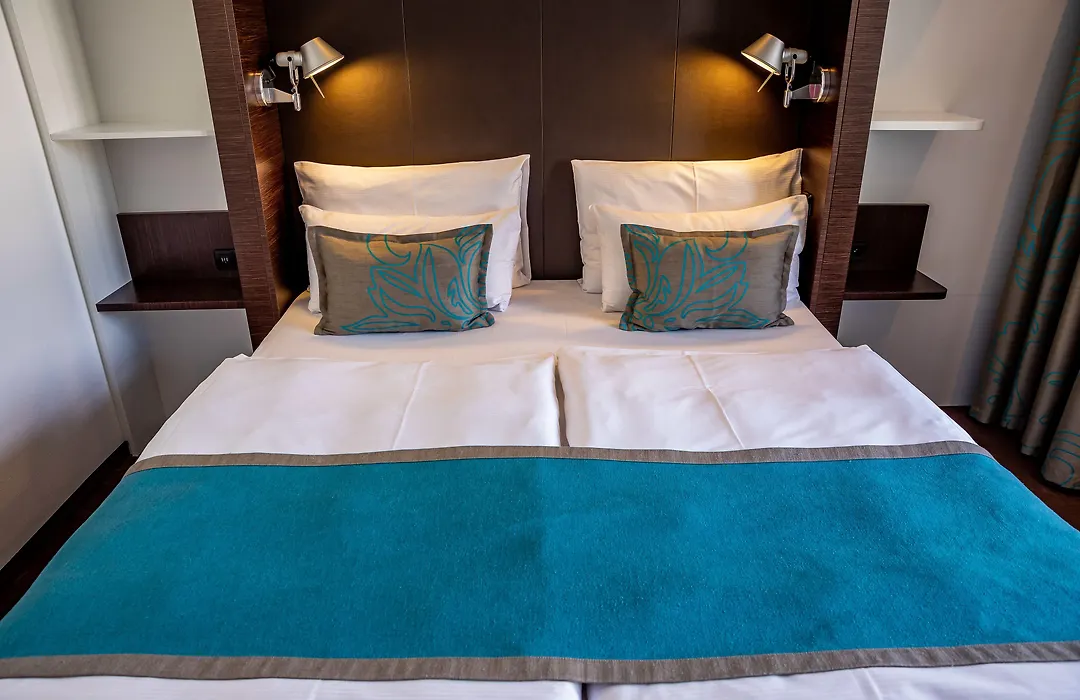 Motel One Prague-Florentinum-1