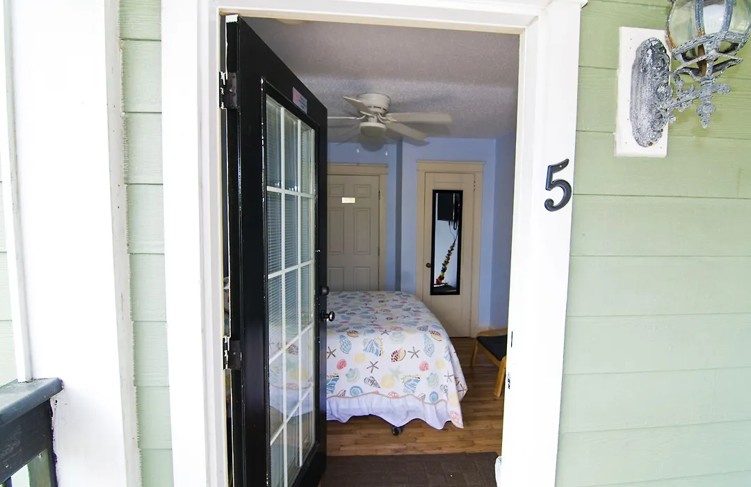 Carolina Beach Inn-1