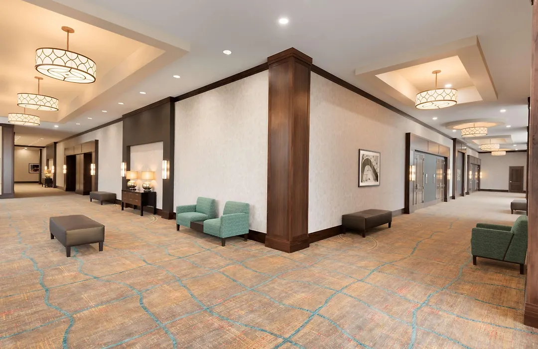 Embassy Suites By Hilton Chicago Naperville-1