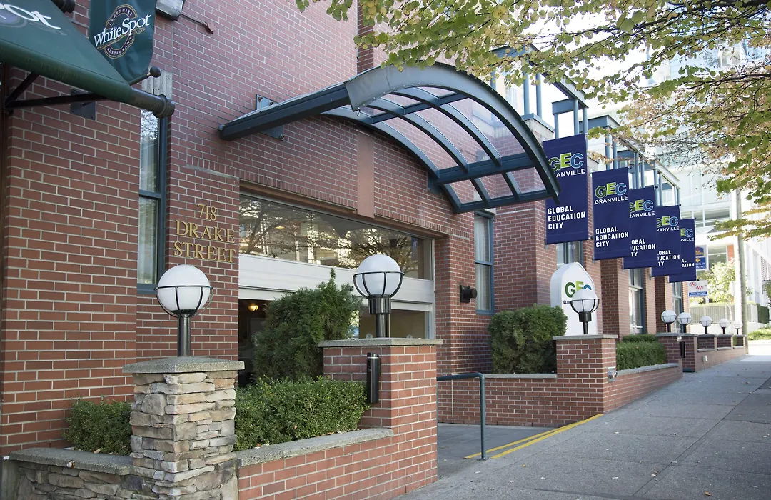 Grand Park Hotel & Suites Downtown Vancouver, An Ascend Collection Hotel-1
