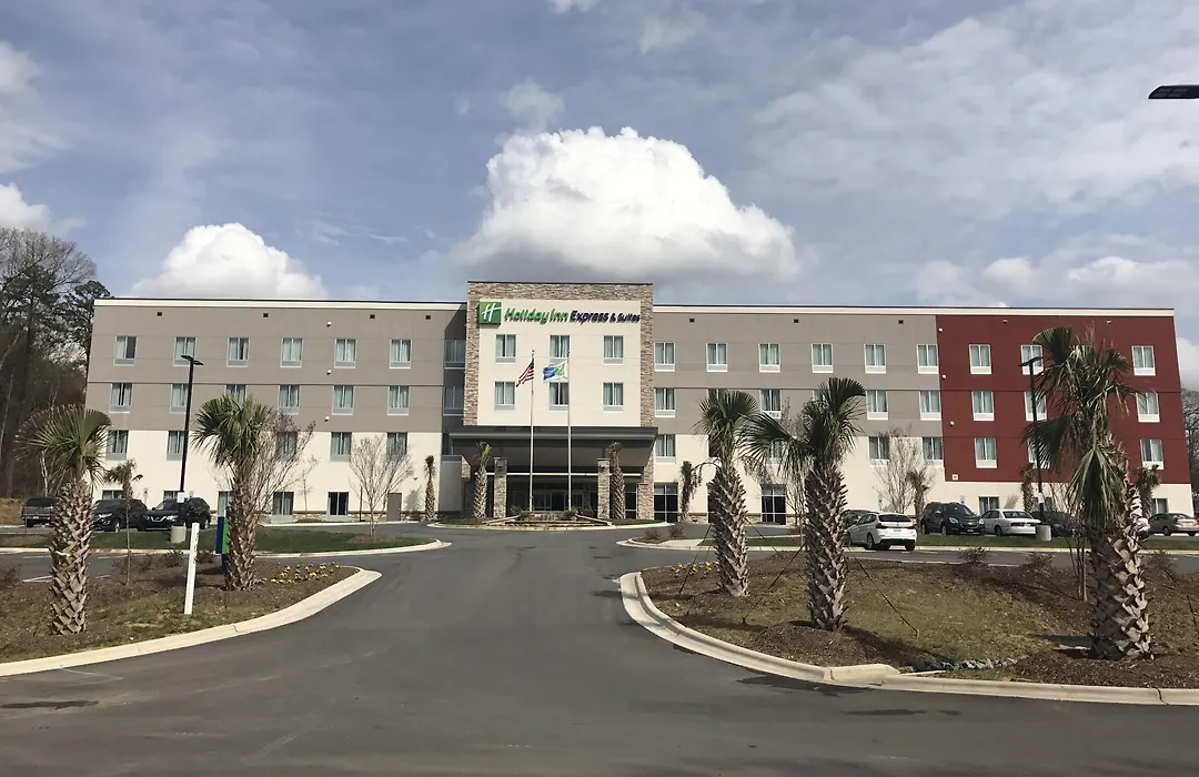 Holiday Inn Express & Suites - Charlotte Airport By Ihg-1