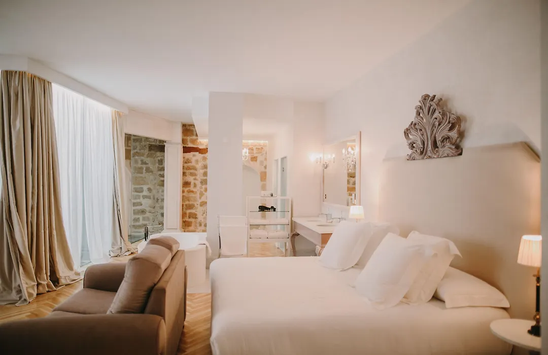 Hotel Palacio De Úbeda 5 G.L-1