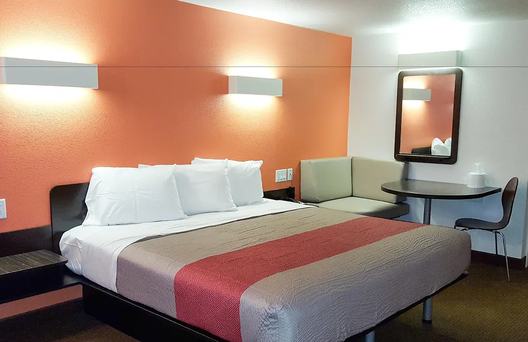 Motel 6-Erie, Pa-1