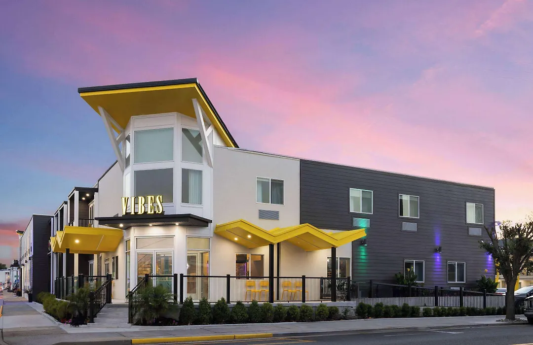 The Vibes Hotel, Trademark Collection By Wyndham-1