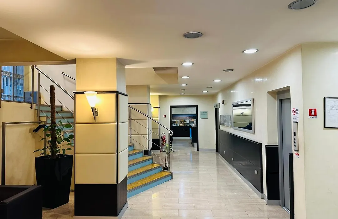 Hotel Kristall-1