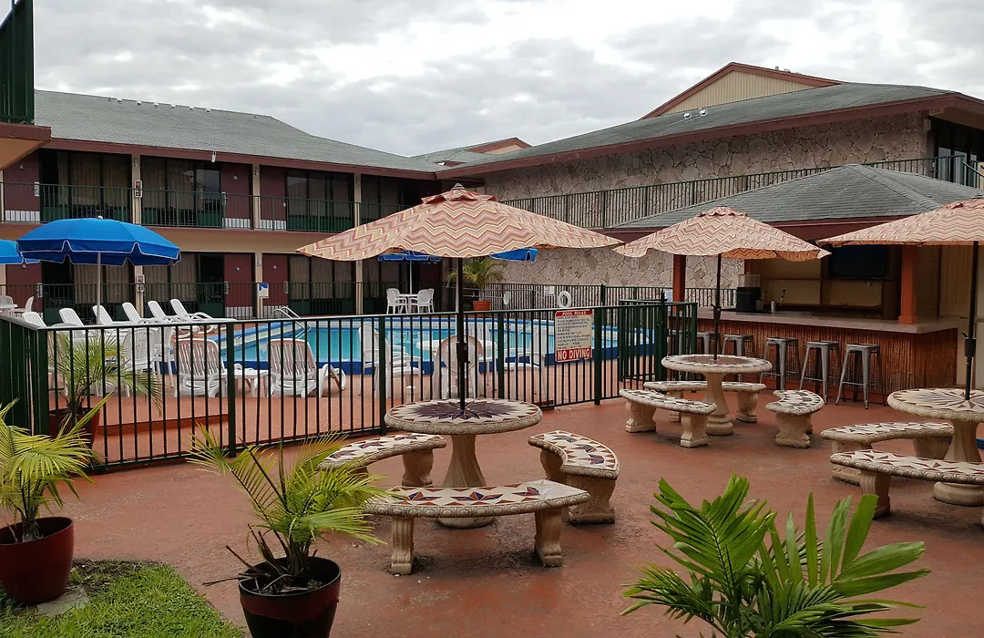 Garden Inn Homestead/Everglades/Gateway To Keys-1