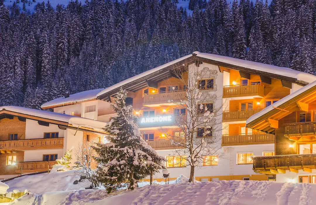 Hotel Anemone-1