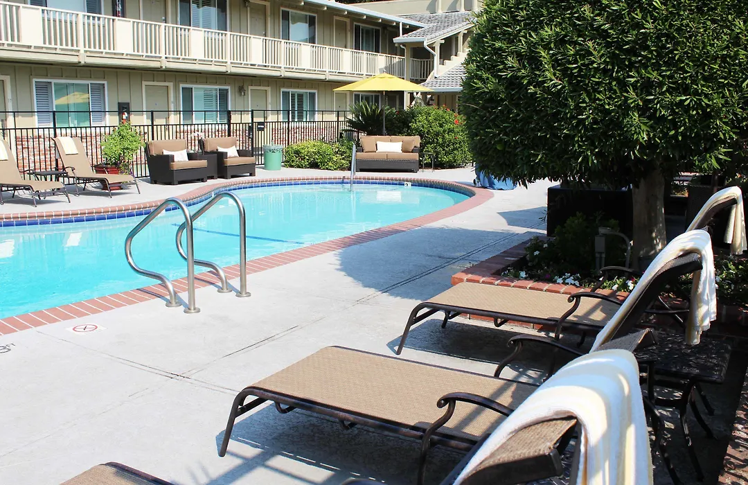 Country Inn Motel-1