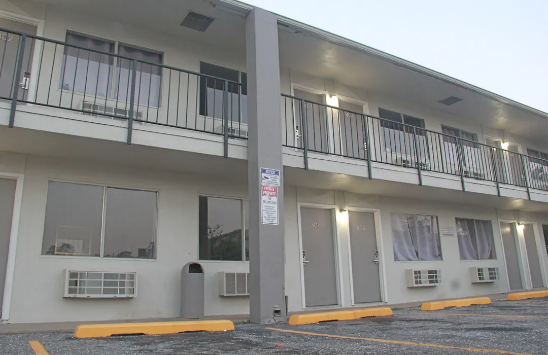 Harmony Inn And Suites-1