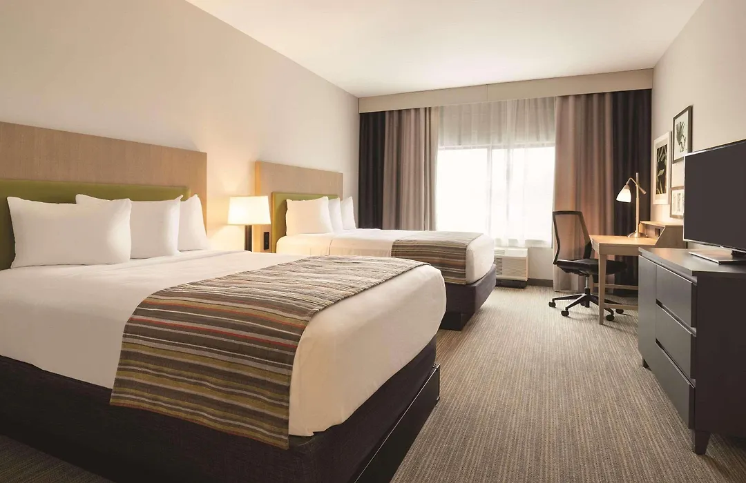 Fairfield By Marriott Inn & Suites Page-1