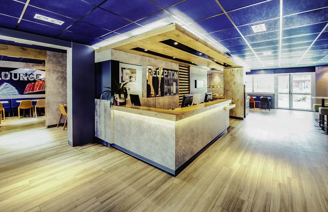 Ibis Budget Valence Sud-1