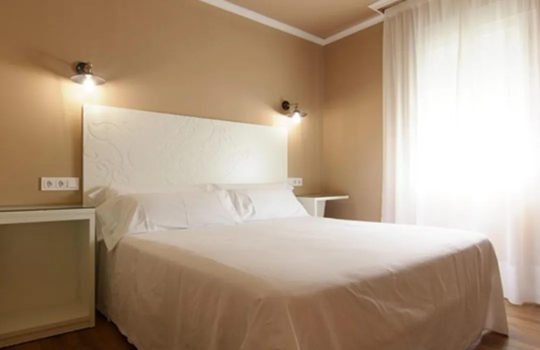 Hostal Los Castañuelos-1