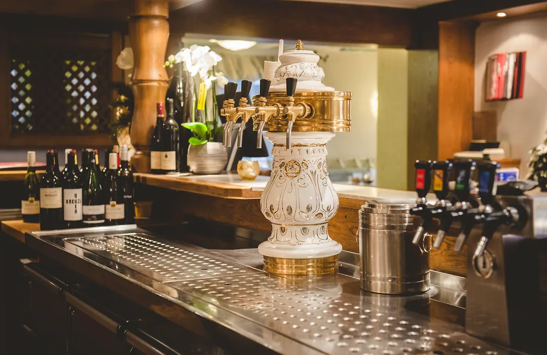Hotel & Restaurant Zum Vater Rhein-1