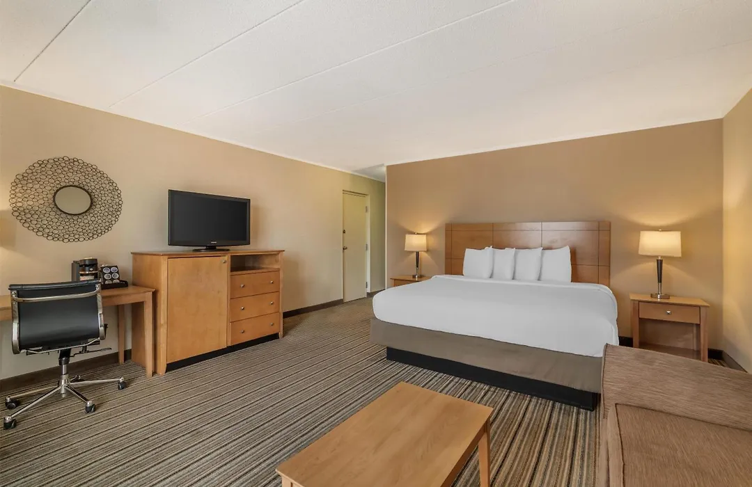 Best Western Plus Waltham Boston-1