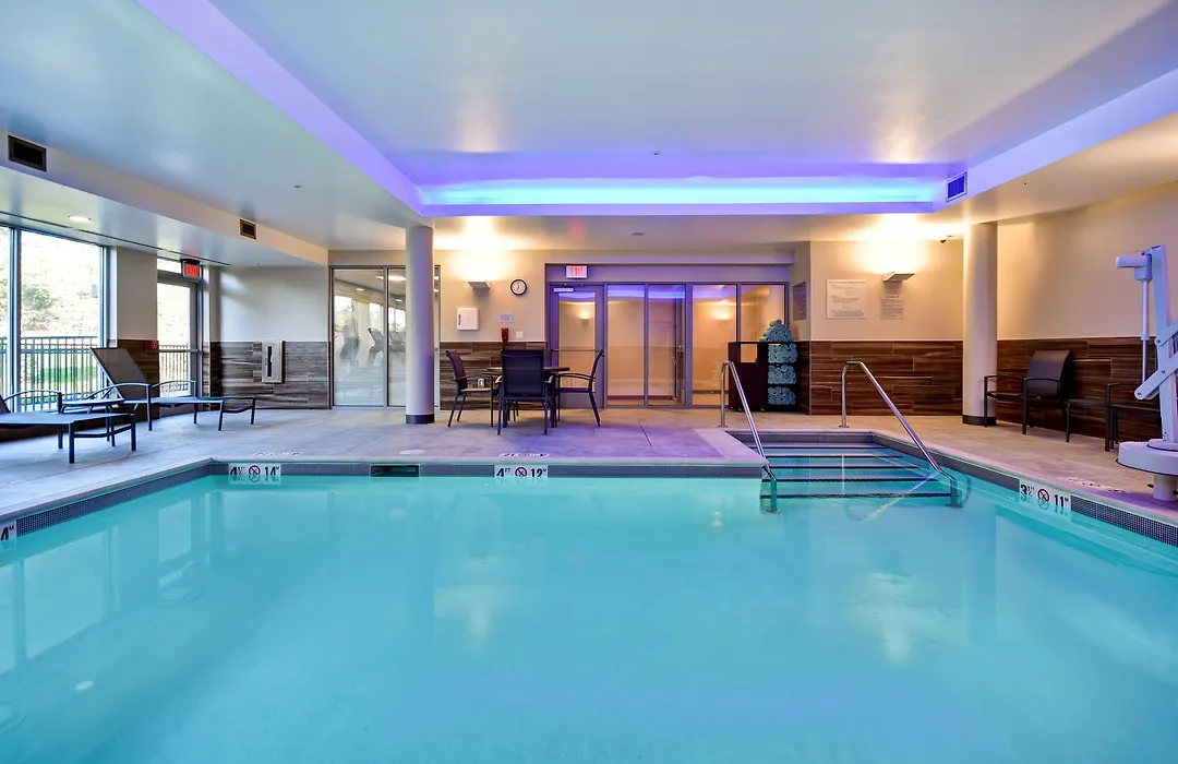 Fairfield Inn & Suites By Marriott Plymouth-1